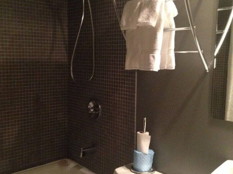 חדר סטנדרט מיטה זוגית, The Rex Hotel Jazz & Blues Bar