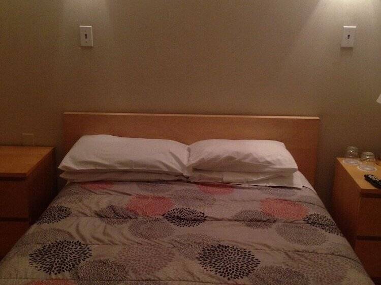 חדר סטנדרט מיטה זוגית, The Rex Hotel Jazz & Blues Bar