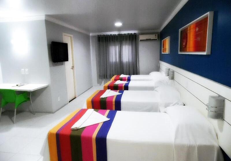 غرفة قياسية رباعية, Veleiros Mar