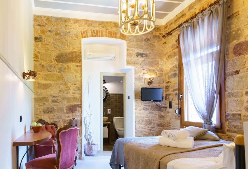 이코노미 룸, Voulamandis House