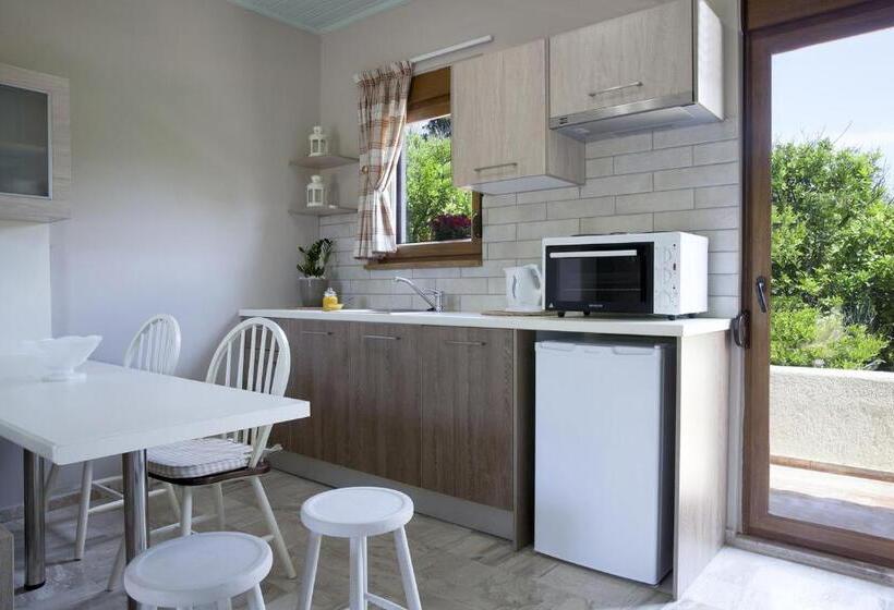 패밀리 아파트, Voulamandis House