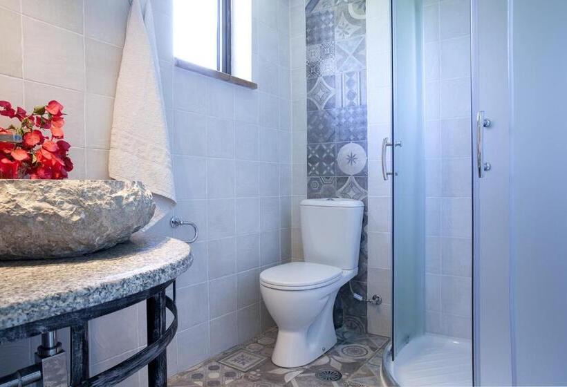 패밀리 아파트, Voulamandis House