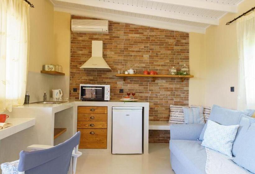 패밀리 아파트, Voulamandis House