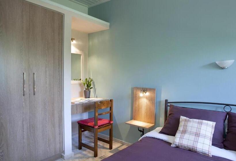 패밀리 아파트, Voulamandis House