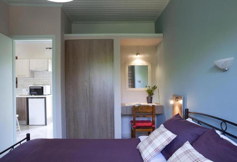 패밀리 아파트, Voulamandis House