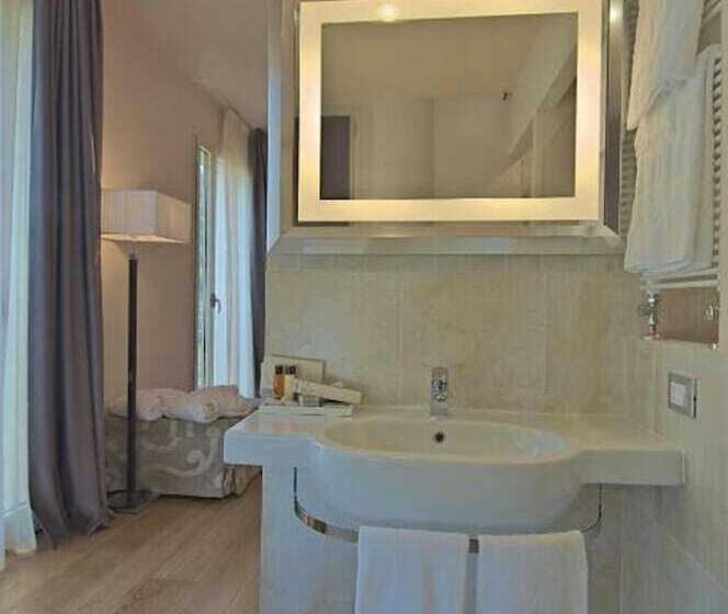 Люкс, Zen Hotel Versilia