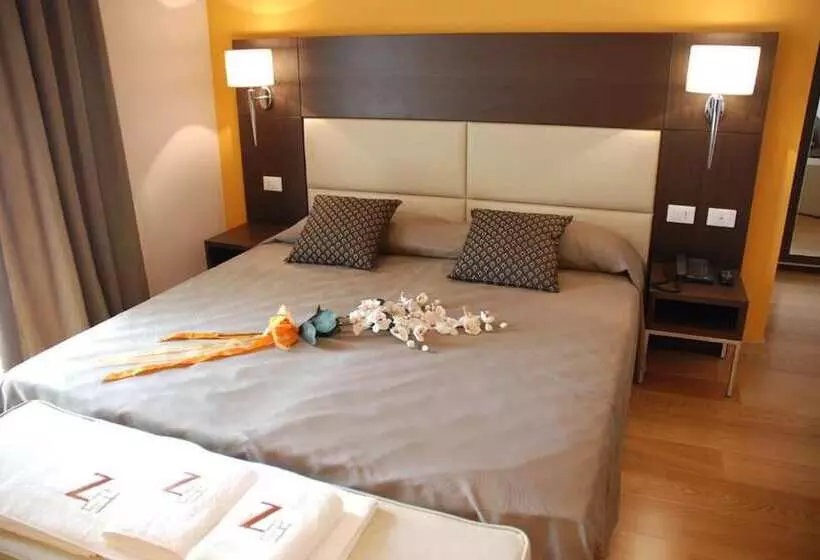 スーペリアトリプルルーム, Zen Hotel Versilia