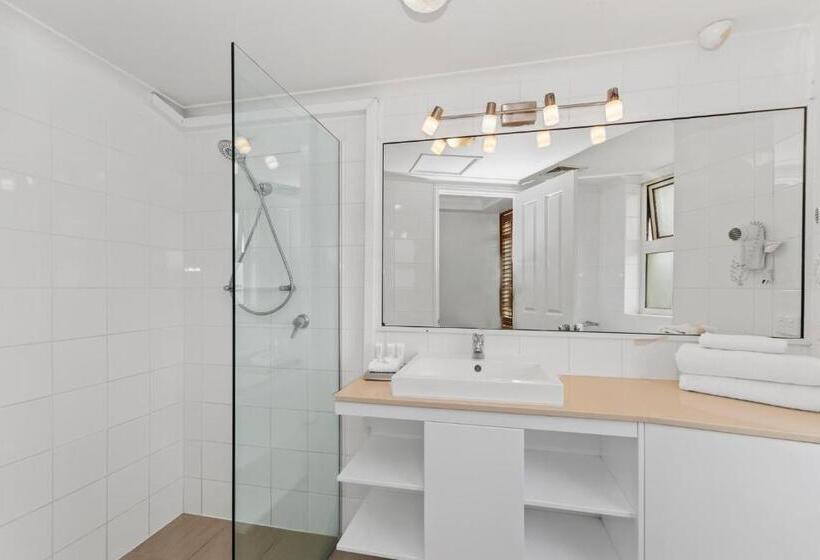 带3个卧室带海景的公寓, Mariners North Holiday Apartments