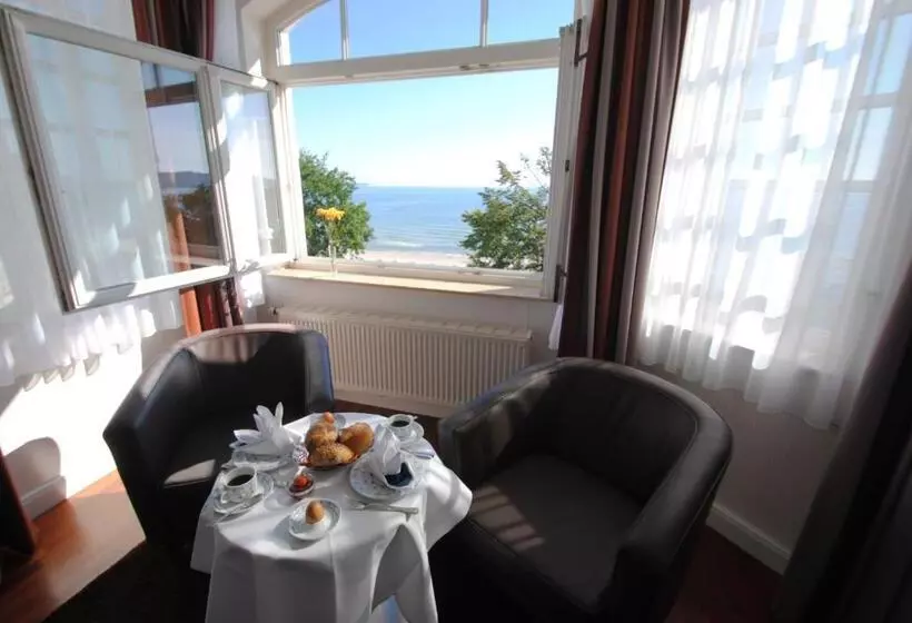 オーシャンビュースタンダードルーム, Strandhotel Binz