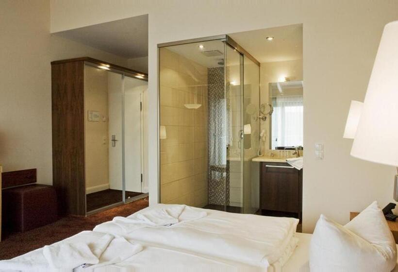 חדר סטנדרט צדדי נוף לים, Strandhotel Binz