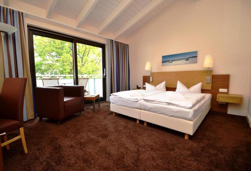 חדר סטנדרט צדדי נוף לים, Strandhotel Binz