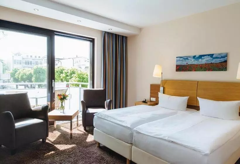 サイドオーシャンビュースタンダードルーム, Strandhotel Binz