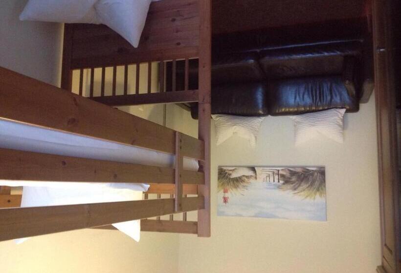 חדר משפחתי, Strandhotel Binz