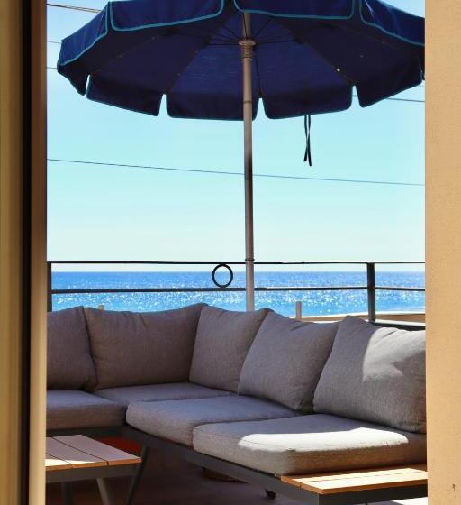 اتاق استاندارد چهار تخته با چشم‌انداز دریا, Acqua Di Mare