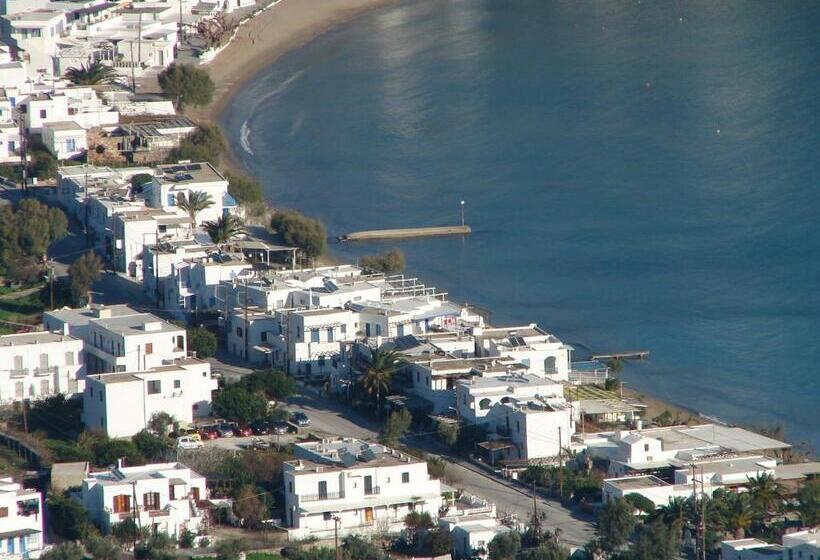 Familjestudio, Cyclades Beach