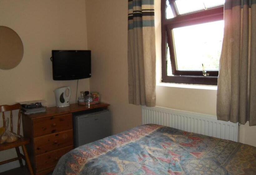 اتاق استاندارد یک نفره, Aberdeen Guest House