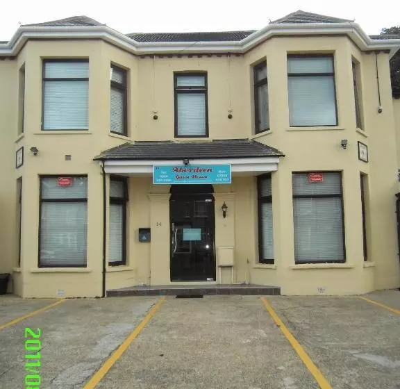 バス共有のスタンダードルーム, Aberdeen Guest House
