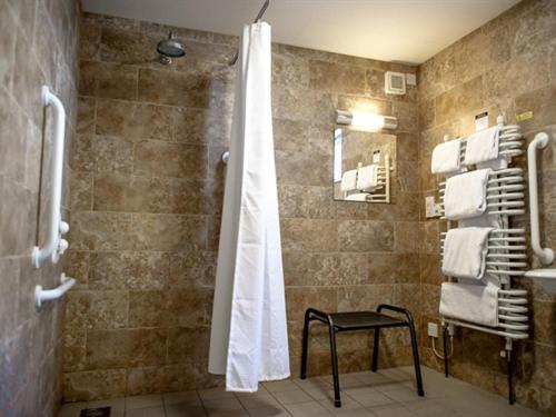 スタンダードルーム, The White Horse Inn