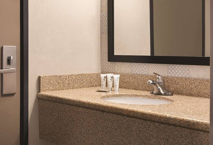 غرفه قياسيه سريرين مزدوجين, Country Inn & Suites By Radisson, Dunn, Nc