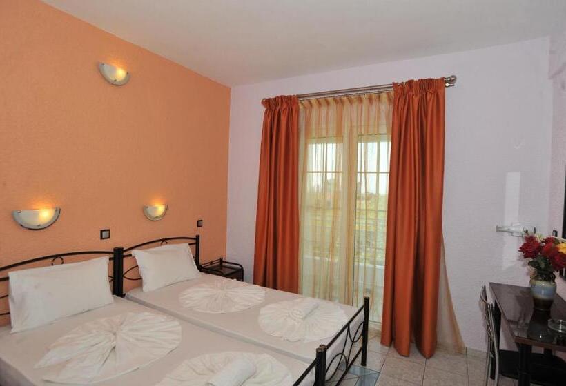 Standard-studio, Evelin