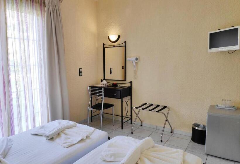 Standard-huone, Evelin