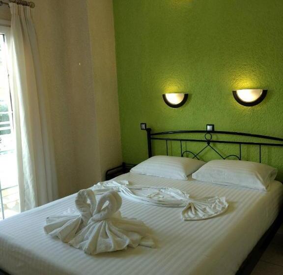 Standard-huone Parveke, Evelin