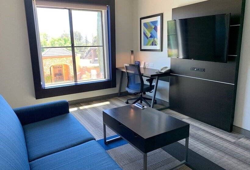 스위트, Holiday Inn Express Hotel & Suites El Dorado Hills, An Ihg
