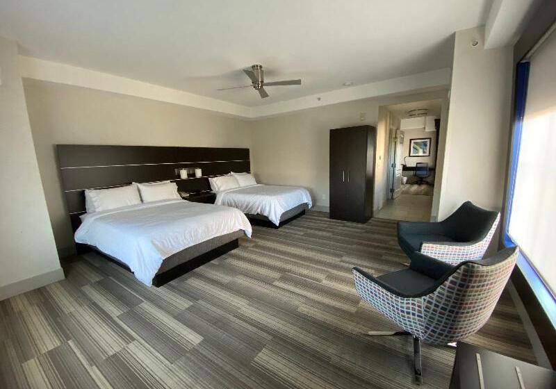스위트 퀸침대, Holiday Inn Express Hotel & Suites El Dorado Hills, An Ihg