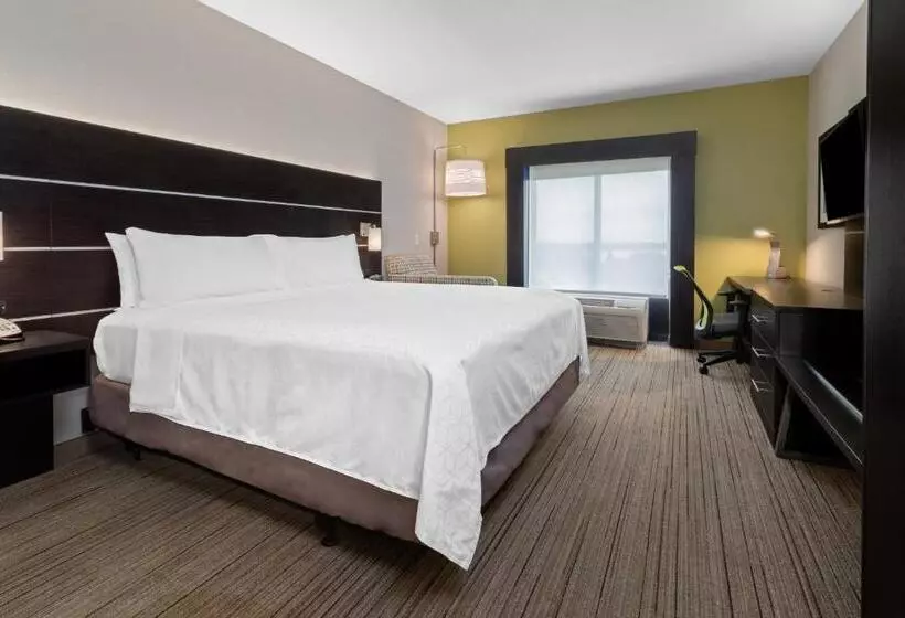 身障者適用キングサイズベッドルーム, Holiday Inn Express Hotel & Suites Lake Placid, An Ihg