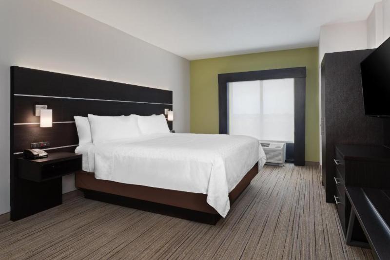 장애인을 위한 스위트, Holiday Inn Express Hotel & Suites Lake Placid, An Ihg