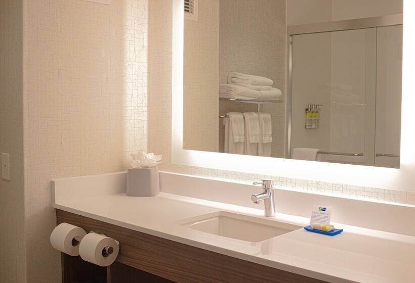 장애인을 위한 스위트, Holiday Inn Express Hotel & Suites Livermore, An Ihg