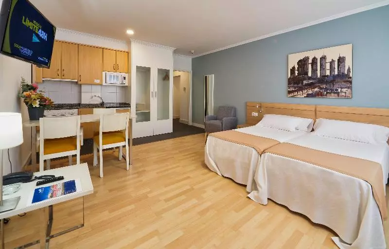 Sviitti, Holiday Inn Express Hotel & Suites Oroville Lake By Ihg