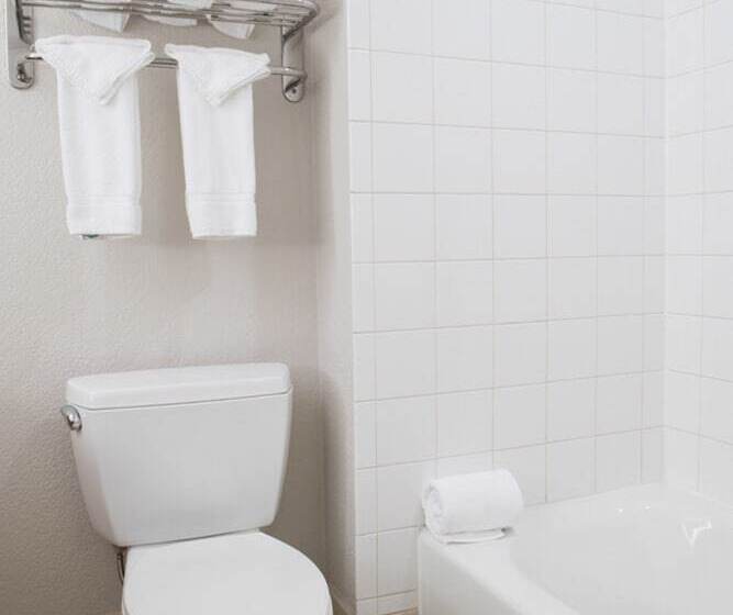 Номер Стандарт, Holiday Inn Express Pascagoula Moss Point, An Ihg