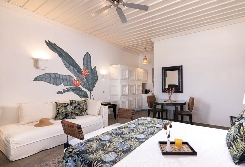 جناح ديلوكس مطل على البحر, Porto Kea Suites By Sandglass