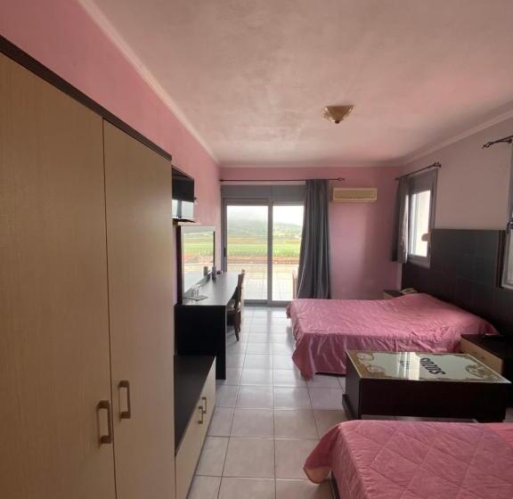 חדר דלוקס לשלושה, Sozos Inn Hotel Vonitsa