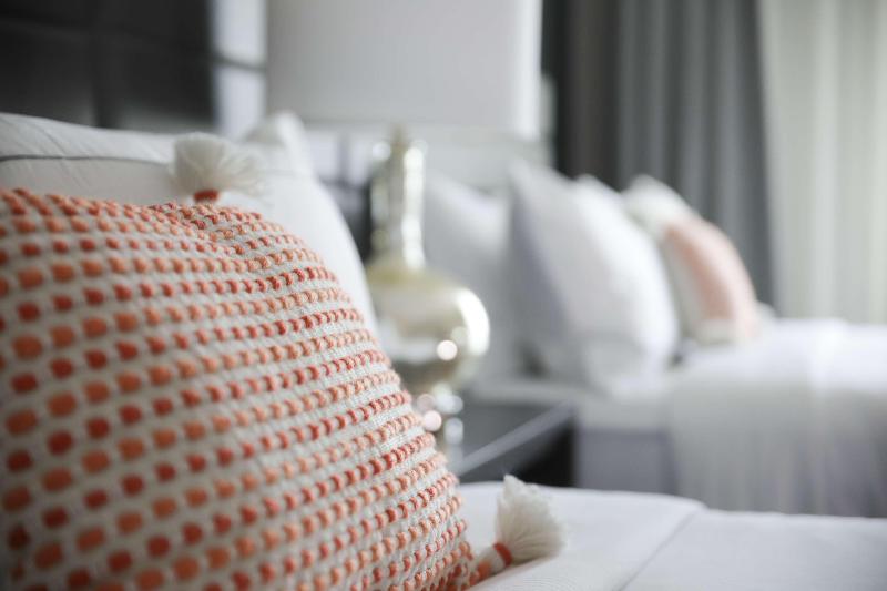 Люкс Кровать Кинг, The Rewind West Des Moines, Tapestry Collection By Hilton