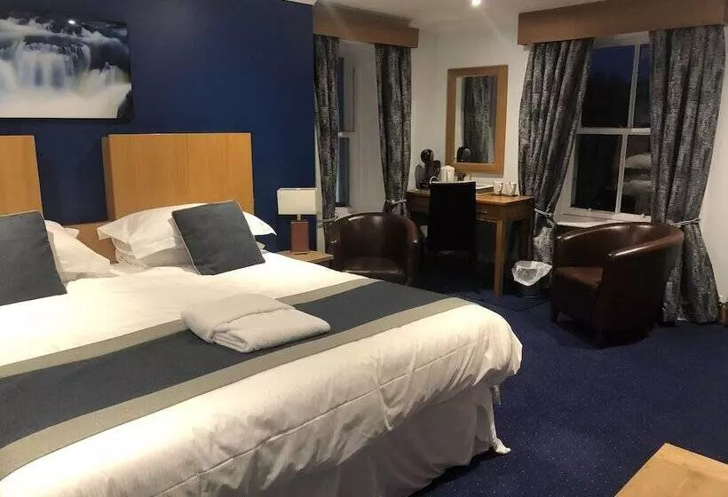 スーペリアールーム, The Ship Inn   Winner Best Hotel Experience 2024 Visit Scotland
