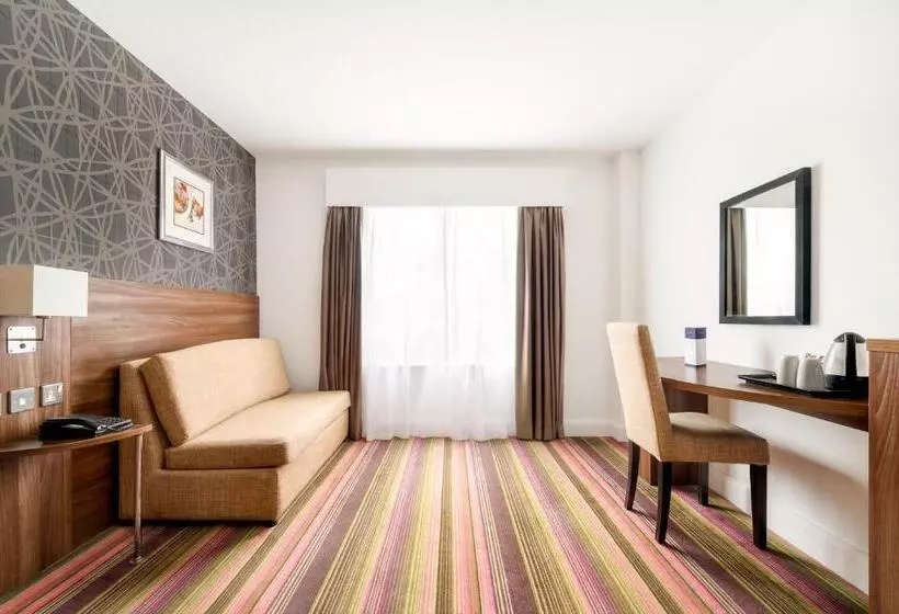 اتاق سوپریور, Rooms Inn