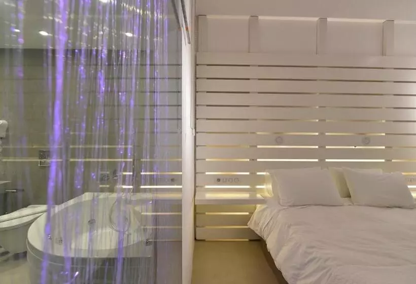 2 Bedrooms Suite Sea View, Senia Onar Hotels Collection