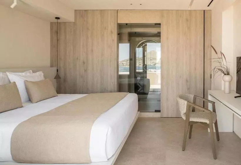 سوئیت پرزیدنت, Senia Onar Hotels Collection
