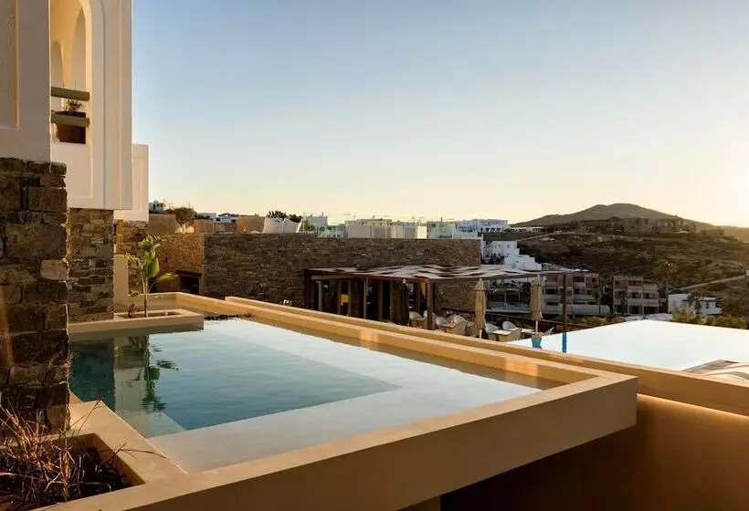 سوییت خانوادگی, Senia Onar Hotels Collection