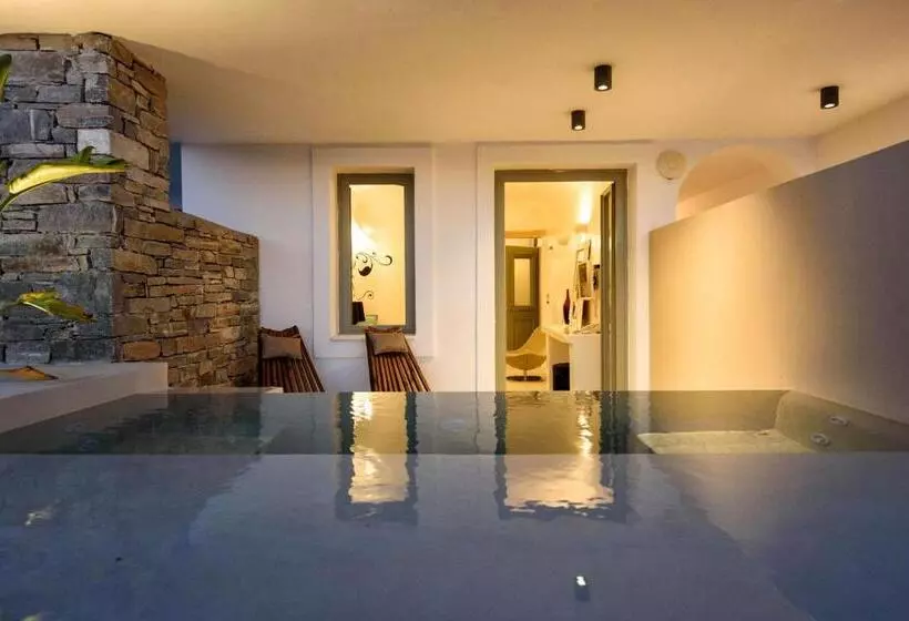 سوئیت جونیور با چشمانداز, Senia Onar Hotels Collection
