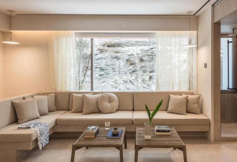 Представительский люкс с видом, Senia   Onar Hotels Collection