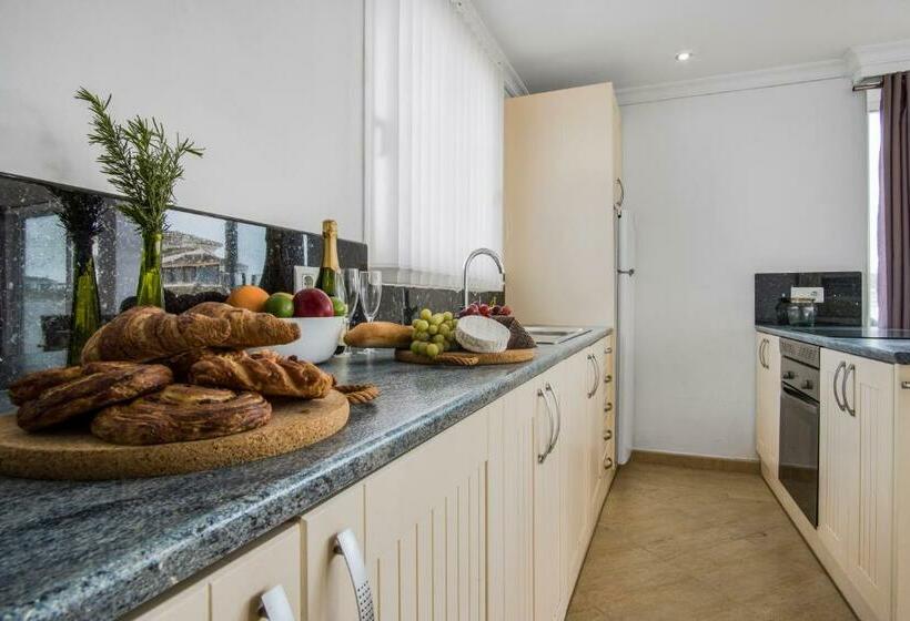 1침실 펜트하우스 아파트, Duquesa Harbour Club Apart