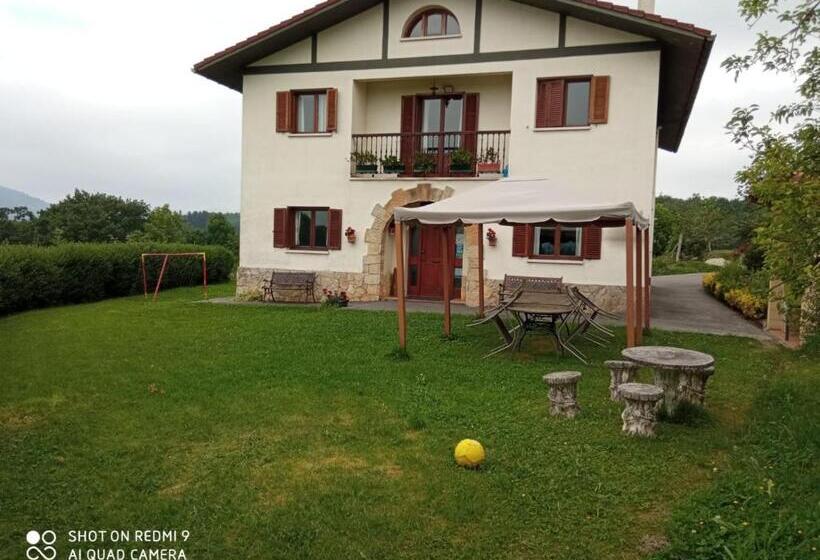 خانه 1 خوابه, Lizargarate