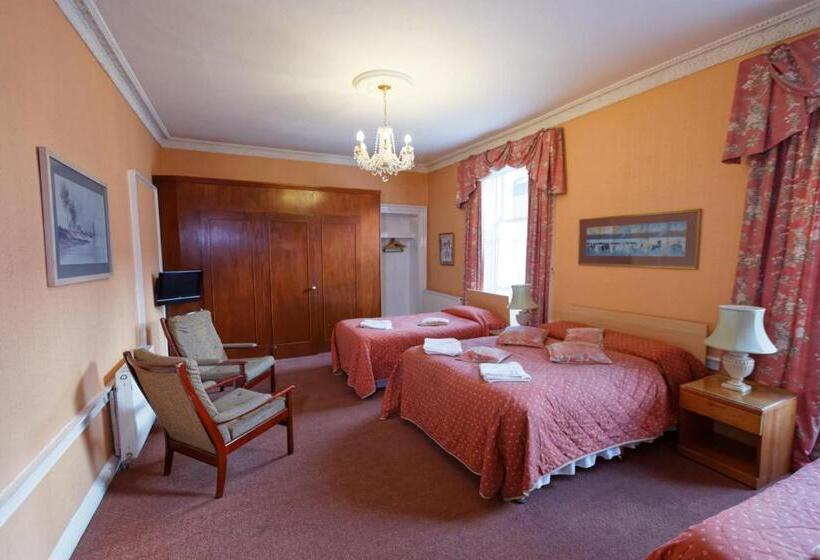 חדר משפחתי, Averon Guest House