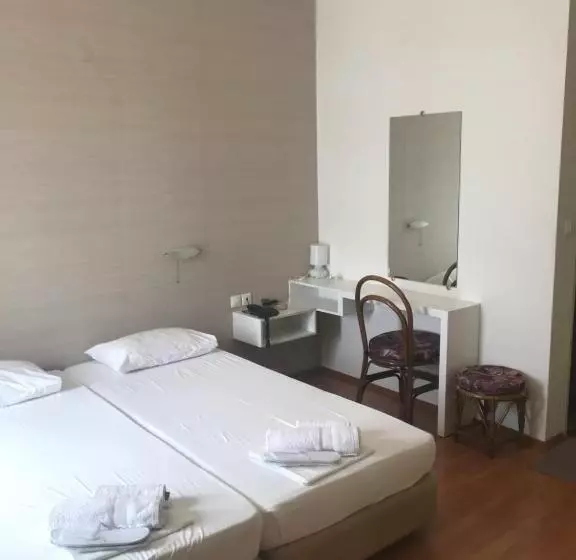 Triple Room Sea View, Annema Hotel And Restaurant