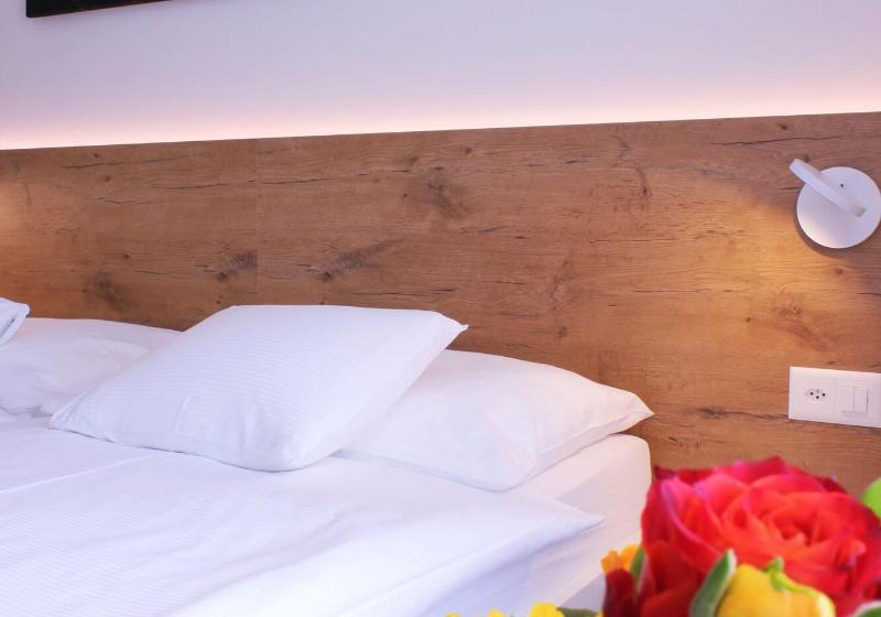 Номер Deluxe, Crowne Plaza Hefei, An Ihg