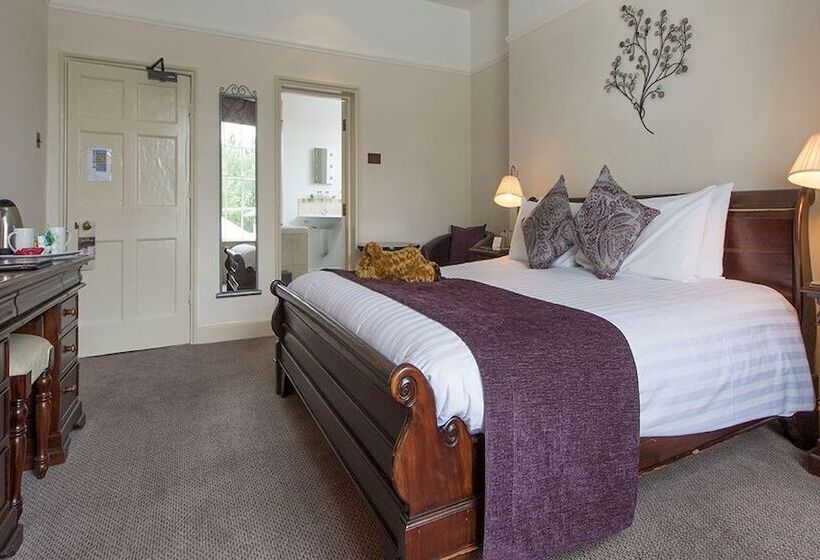 غرفة قياسية, Hadley Park House