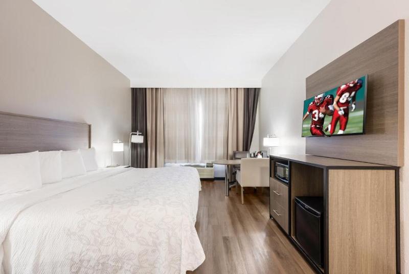 스위트, Holiday Inn Express & Suites   Dickinson, An Ihg